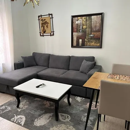 Apartmán Comfortable In The Center Of Tirana