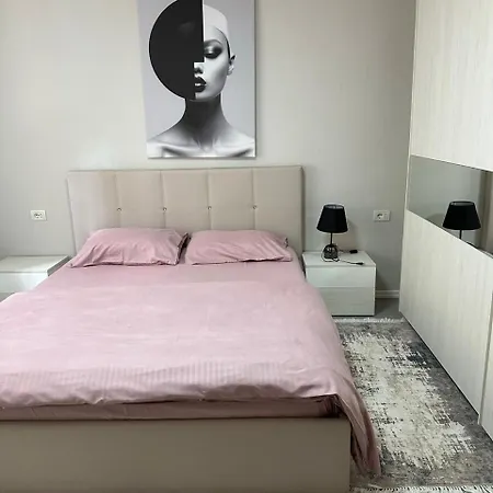 Appartement Comfortable In The Center Of