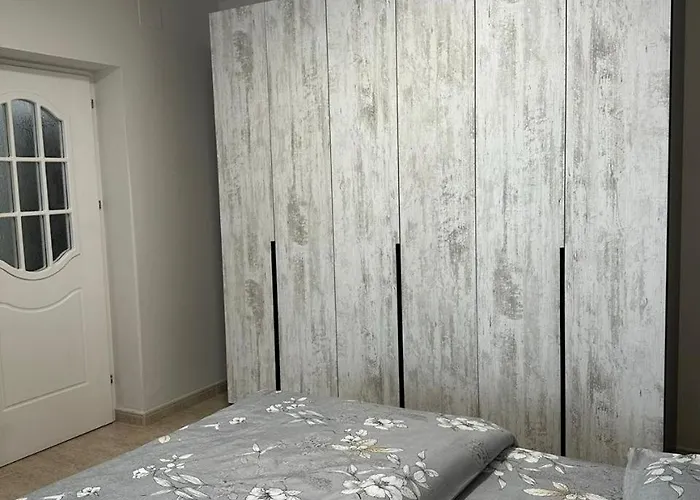 Апартаменты Comfortable In The Center Of *